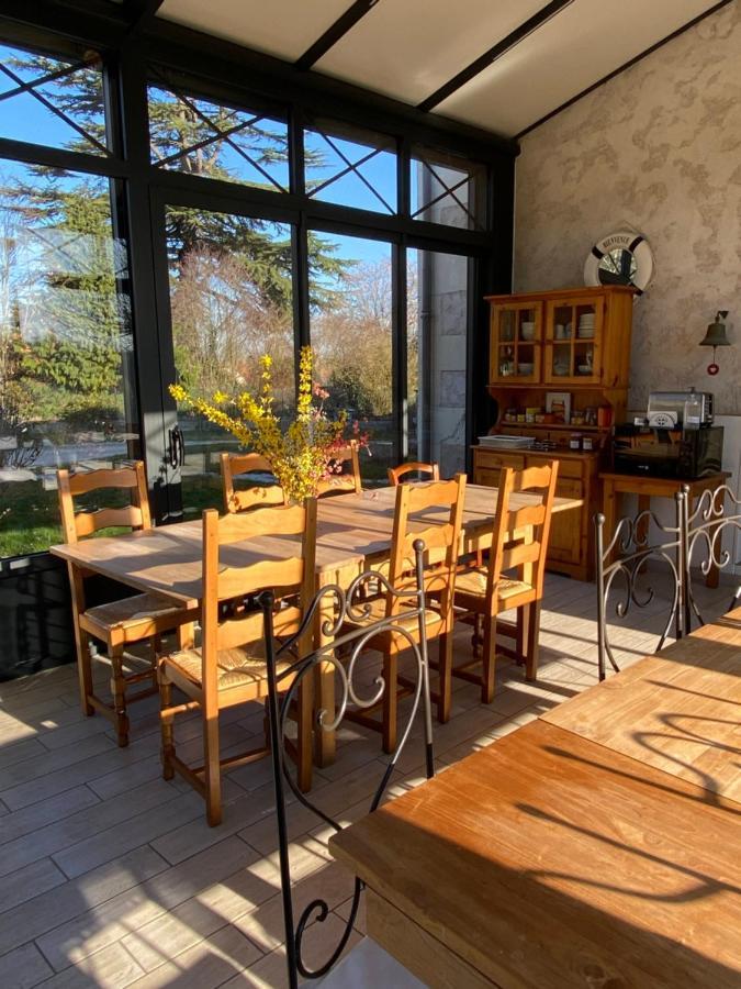 Les Mariniers Chambres D'Hotes -Guest House - Bain Nordique En Option Mareuil-sur-Cher Bagian luar foto